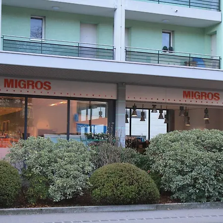 Ergomotion Michio *